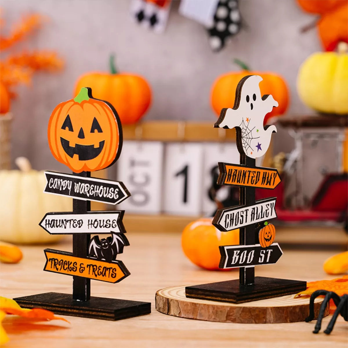 Halloween Wooden Signpost Ornaments